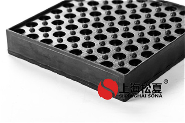 我們怎么樣裝置減震器？